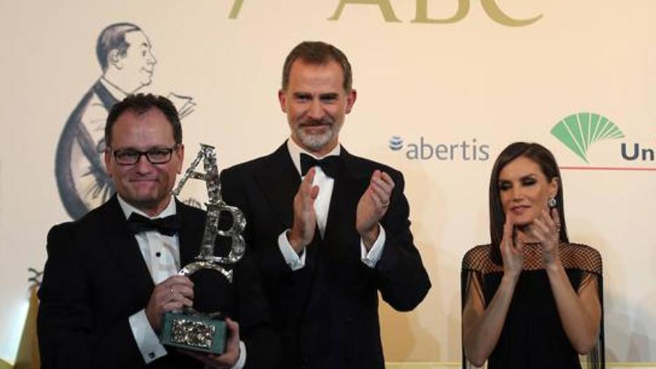 Aquí puedes ver el discurso íntegro de José María Nieto en los Premios Mariano de Cavia