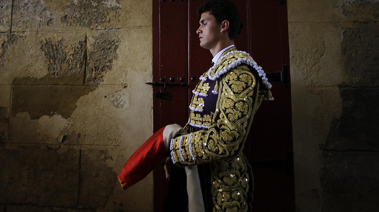 El sevillano Daniel Luque, en una imagen de archivo en el patio de cuadrillas de la Real Maestranza