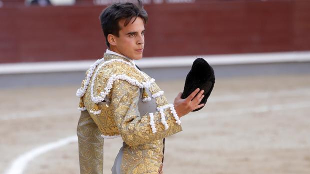 Gonzalo Caballero vuelve a torear tras su cornada en Las Ventas: «Es un regalo del cielo»