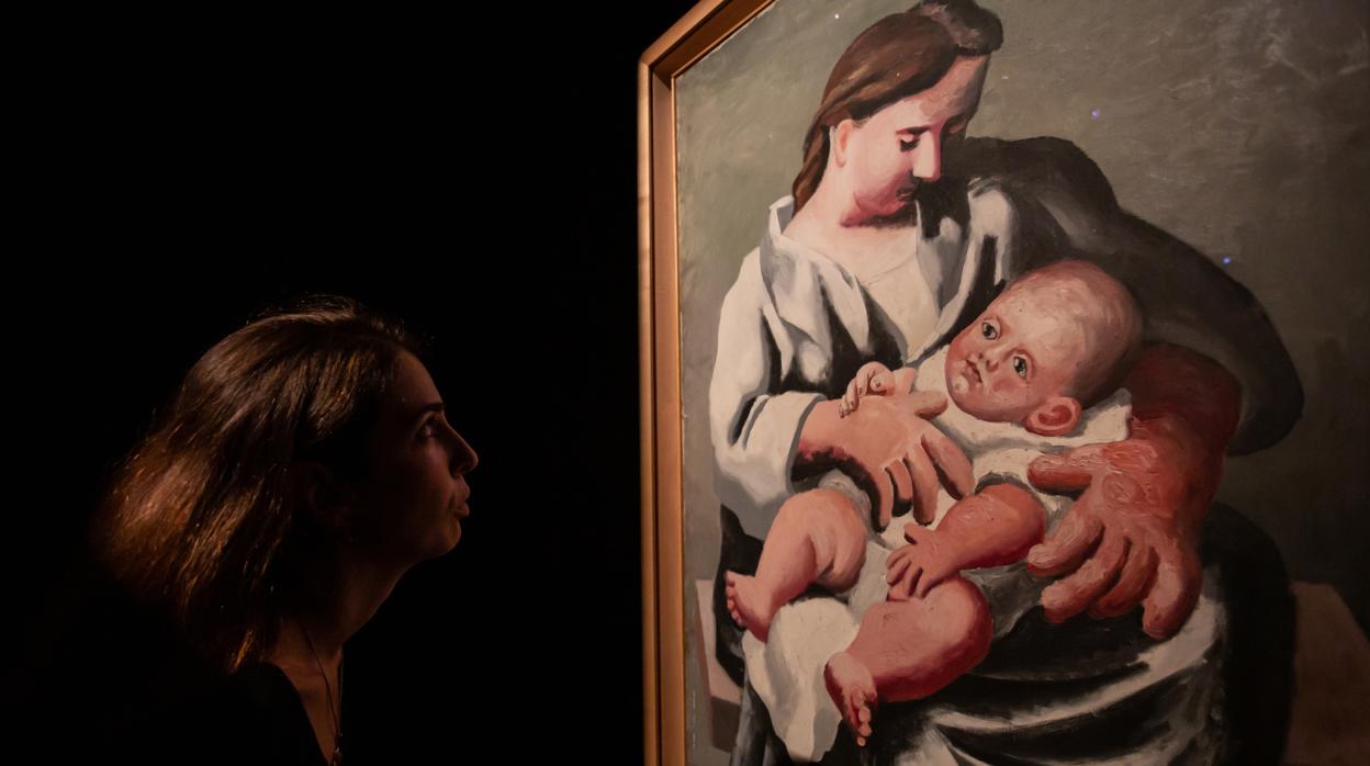 La obra «Maternidad», de Picasso, puede verse en el Centro Velázquez del Hospital de los Veneables