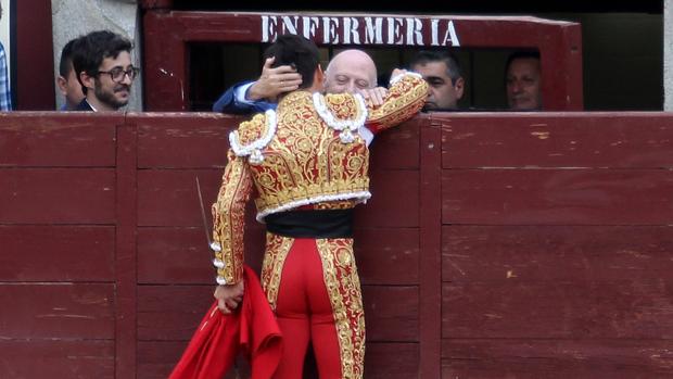 XII Premio Taurino ABC: un brindis por los cirujanos en la temporada más sangrienta