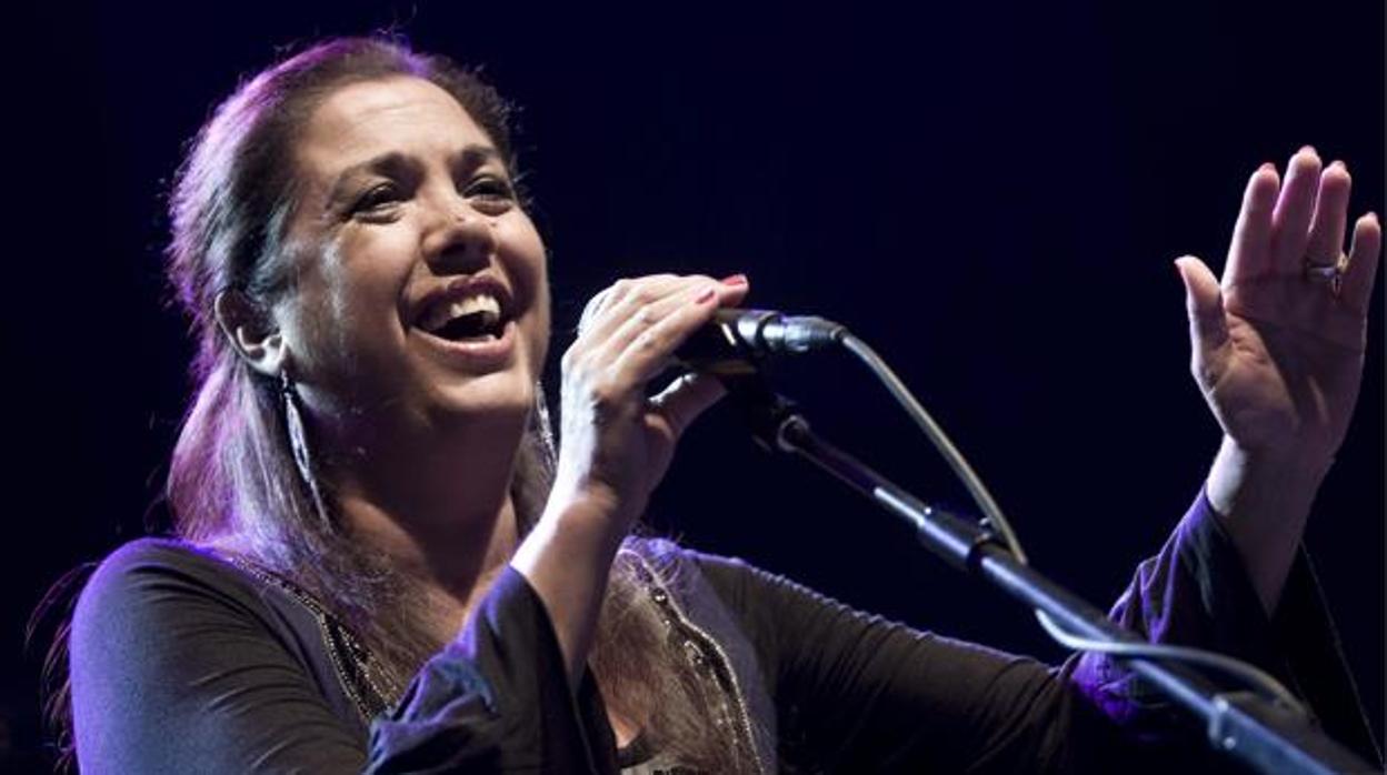 Lole Montoya durante una Bienal de flamenco