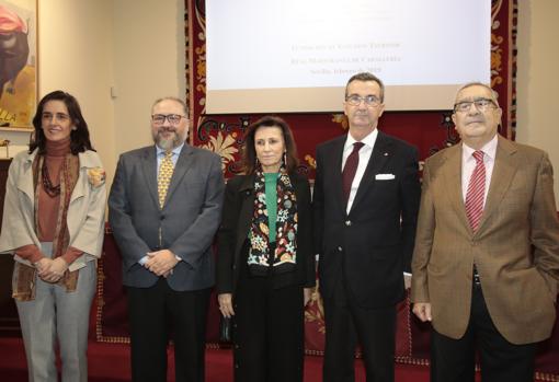 De izquierda a derecha, Susana Cayuelas, Manuel Romero, Fátima Halcón, Marcelo Maestre y Rogelio Reyes