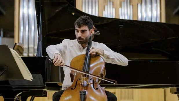 El chelista sevillano Jorge Gresa logra el segundo premio de Juventudes Musicales de España