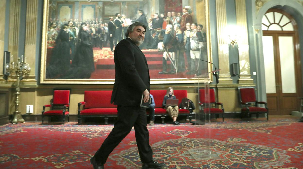 El ministro Rodríguez Uribes, en el Senado, donde se reunión con los consejeros de Cultura de las Comunidades