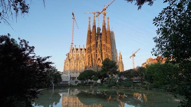 La Sagrada Familia paraliza sus obras y suspende las visitas a partir de mañana por el coronavirus