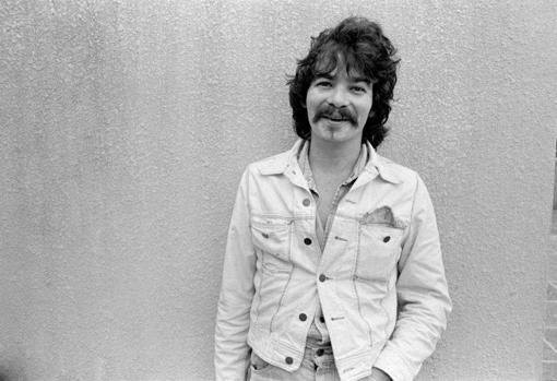 A finales de los setenta, John Prine se deja crecer el bigote