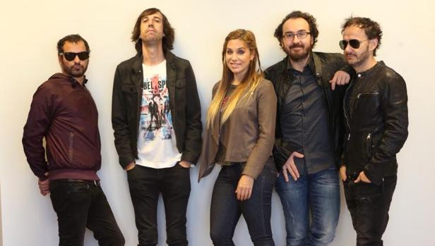 La Oreja de Van Gogh rompe su silencio de cuatro años con «Abrázame»