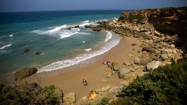 Playas de Cádiz: Calas de Roche y otros encantos de la costa gaditana