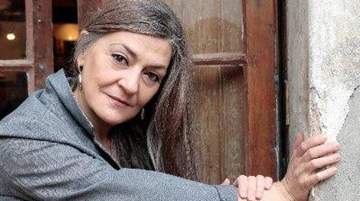 Olga Merino es autora también de «Cenizas rojas, entre otros títulos»