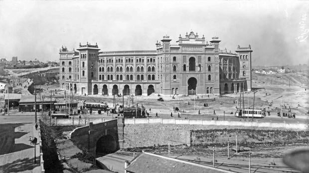 Inauguración de Las Ventas: una corrida a beneficio del paro obrero