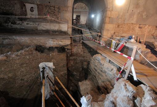 Hallan en Ceuta una muralla y una torre romana del siglo II