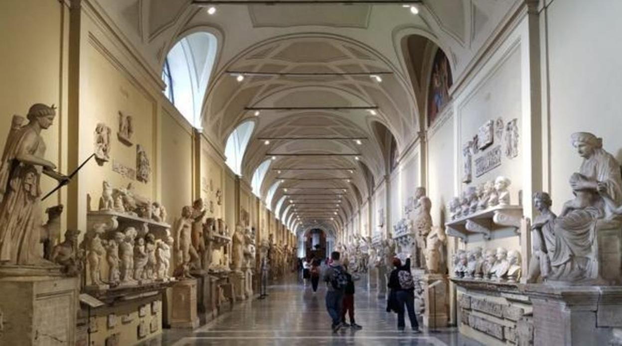 Interior de los Museos Vaticanos