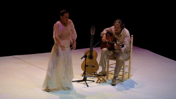 La sabiduría de besar la mano del maestro