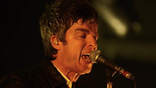 Noel Gallagher: «No me pongo mascarilla, me importa una mierda»