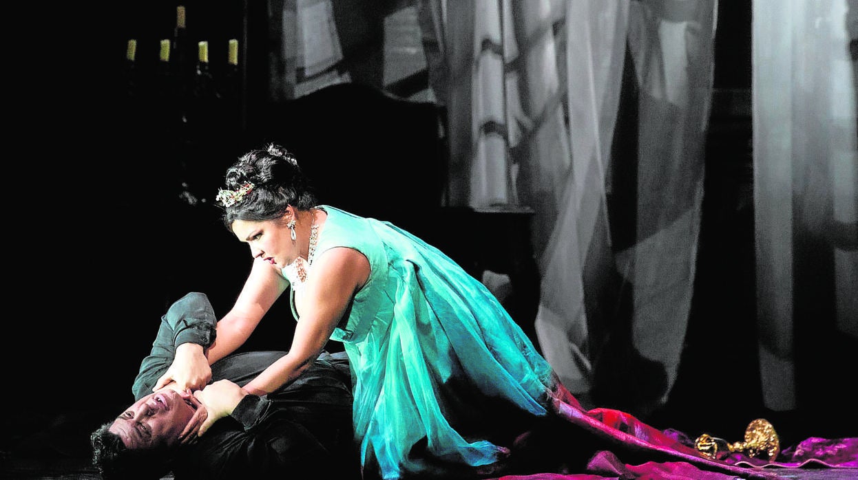 Anna Netrebko, en «Tosca» en la Scala de Milán