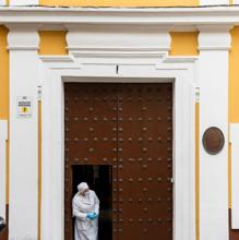 Puerta del templo