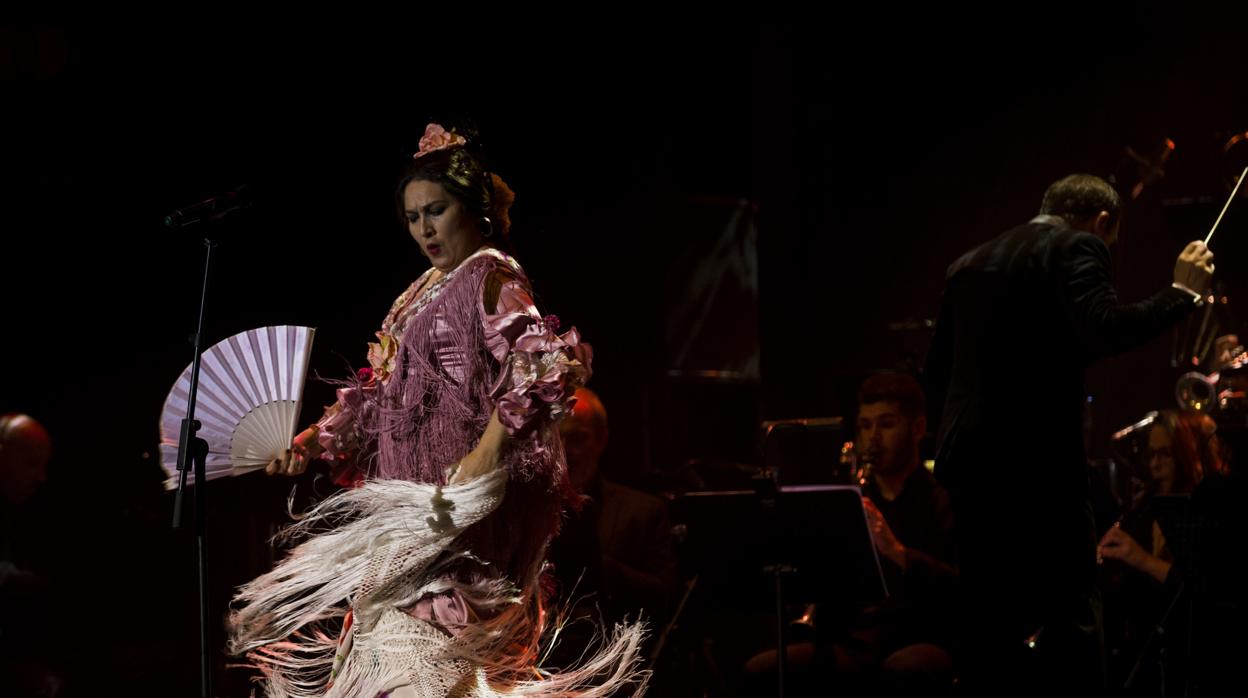 Estrella Morente clausura esta noche junto al guitarrista Rafael Riqueni la XXI Bienal de Flamencoa de Sevilla