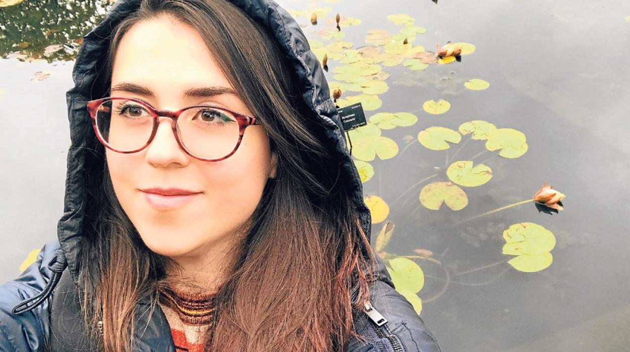 La poeta gallega Alba Cid, ganadora del premio Nacional de Poesía Joven 2020