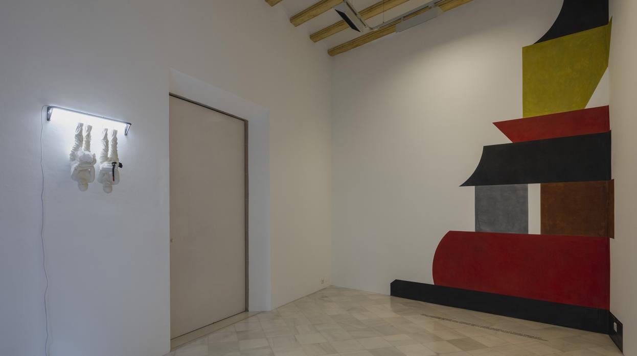 Propuesta de Bernardí Roig en la galería Miguel Marcos