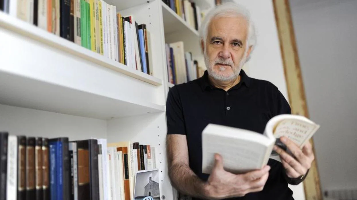 Ramón Andrés (Pamplona, 1955) es autor de una docena de ensayos y varios poemarios