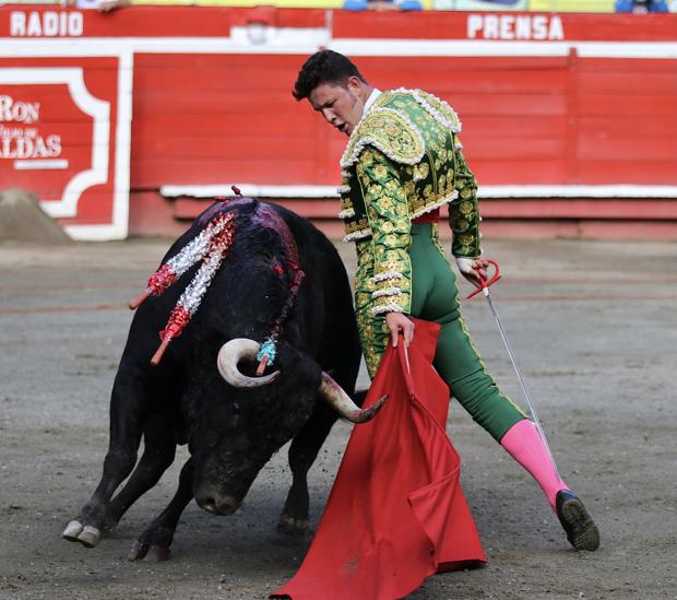 Cristóbal Pardo indulta al toro «Reyecito» en la corrida a puerta cerrada de Manizales