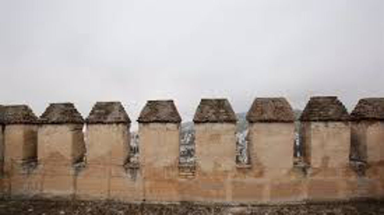 La Torre de las Gallinas de la Alhambra, dañada por los terremotos