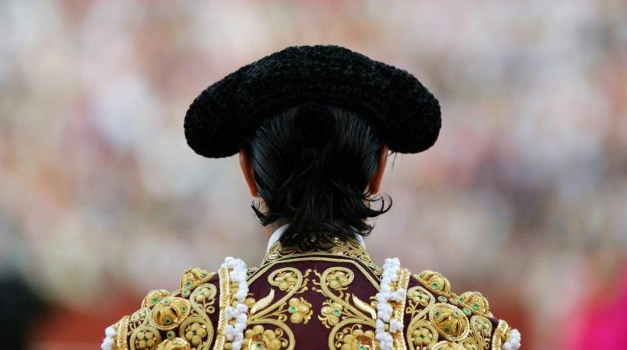 Cuando a los toreros les pagaban con trajes y grandes comilonas