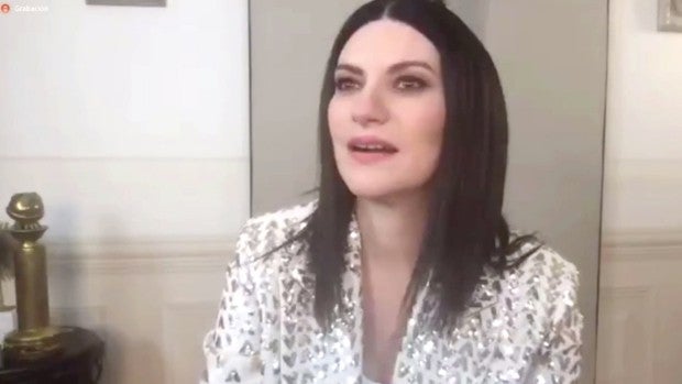 Laura Pausini, entre lágrimas: «A veces siento culpa por tener tanta suerte cuando el mundo está tan mal»