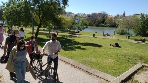 Llega el primer ecopaseo guiado por el río Guadalquivir de Sevilla