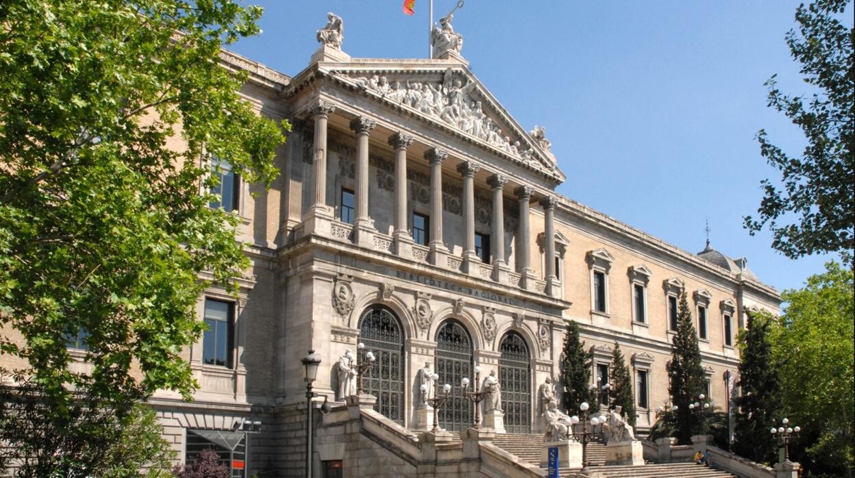 Fachada de la Biblioteca Nacional de España