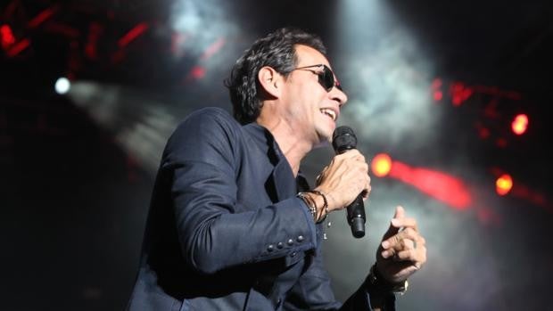 Marc Anthony reprograma sus conciertos en España, con parada en Sevilla, a 2022