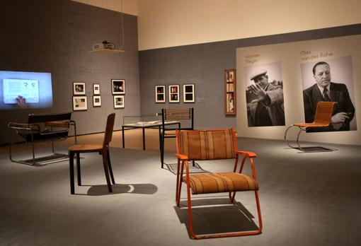 Sala dedicada al diseño y la arquitectura