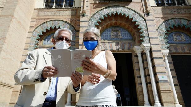 El Museo de Artes y Costumbres acoge la donación del archivo sonoro de Rodríguez Almodóvar
