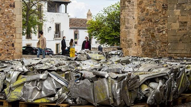 El Museo Helga de Alvear de Cáceres compra los restos del yate de Franco