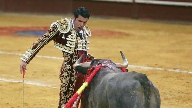 Alberto García: «La voluntad del Ayuntamiento de Huesca es dar toros en agosto»