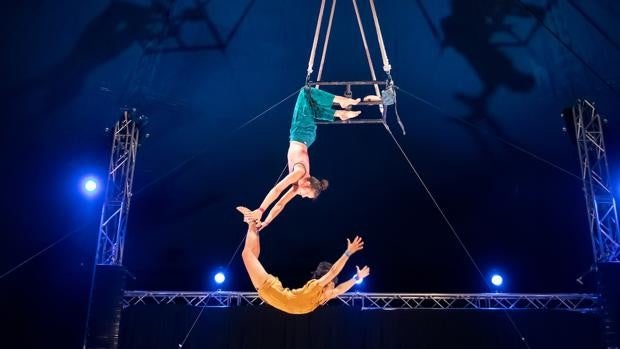 El circo más inquieto y para toda la familia en la calle y en el Teatro Alameda