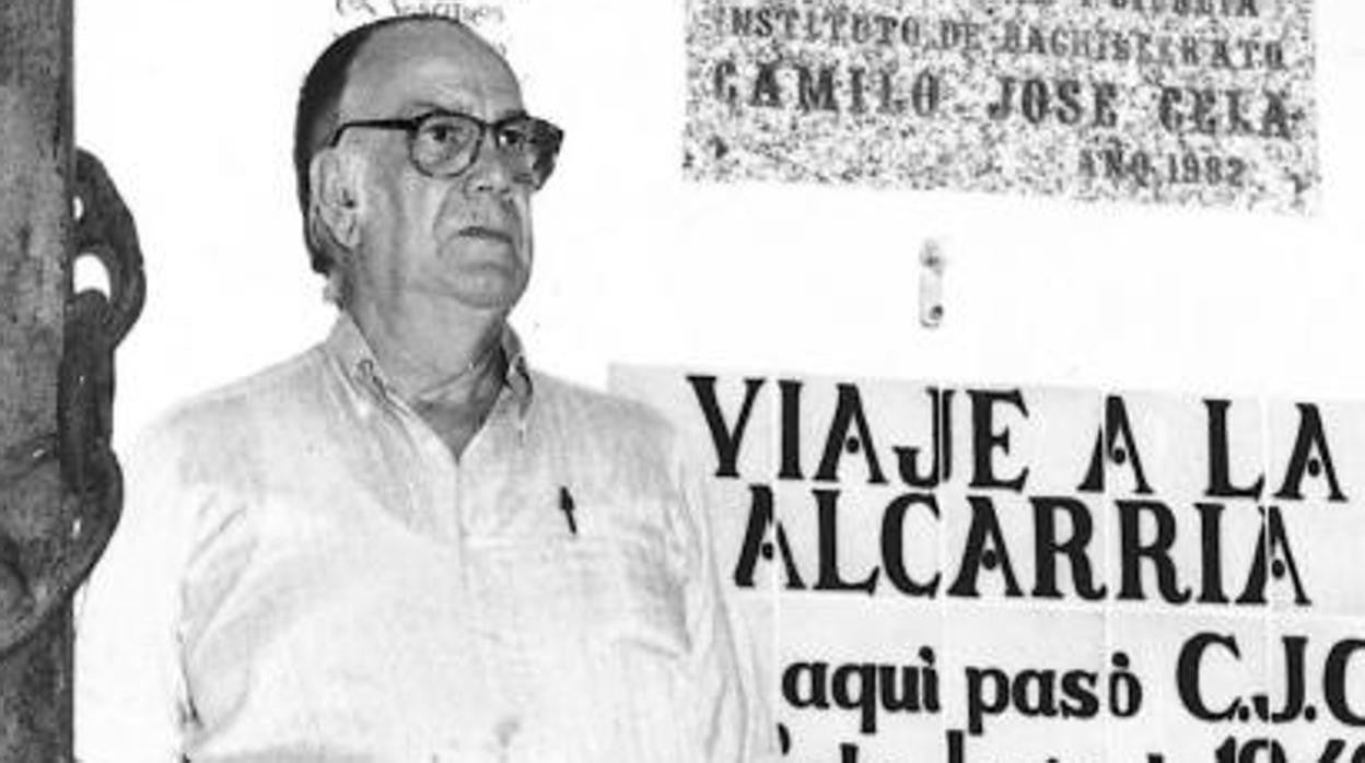 Una imagen de Camilo José Cela, quien en 1948 publicó 'Viaje a la Alcarria'