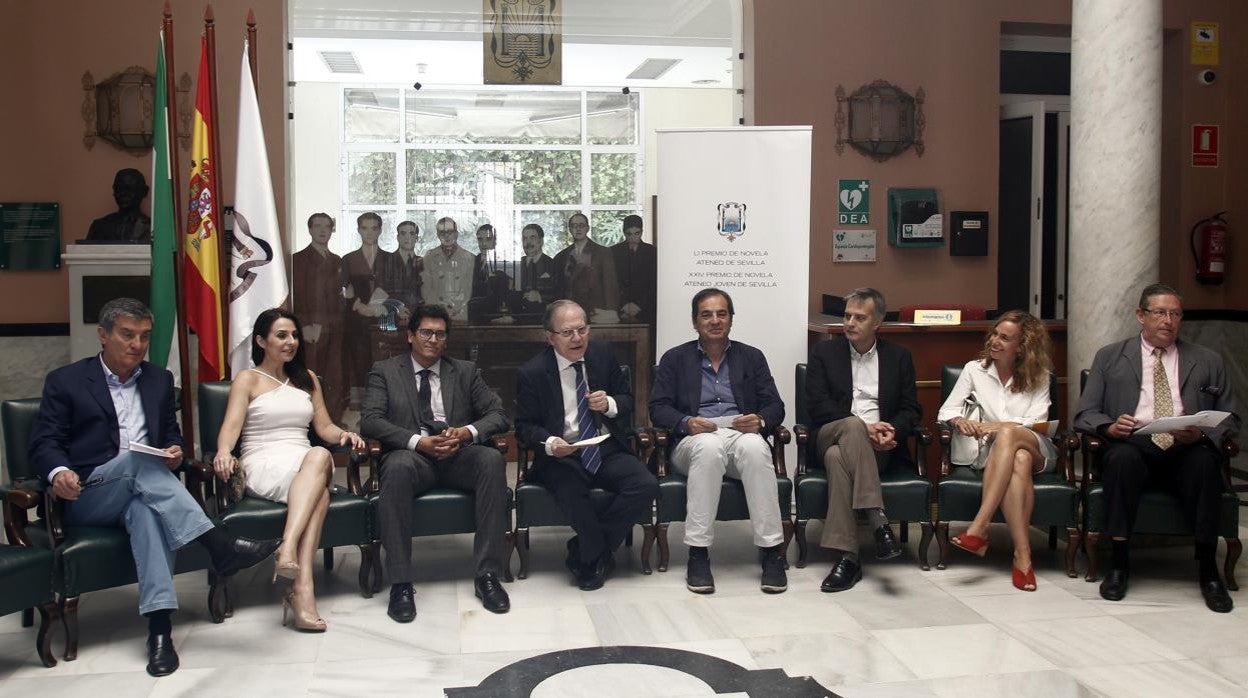 Presentación del último Premio Ateneo de Novela que fue presencial en 2019