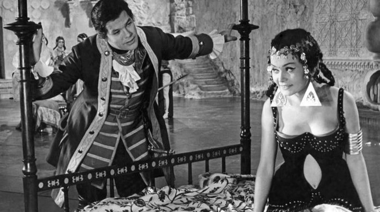 Fotograma de la película basada en la novela de Potocki.