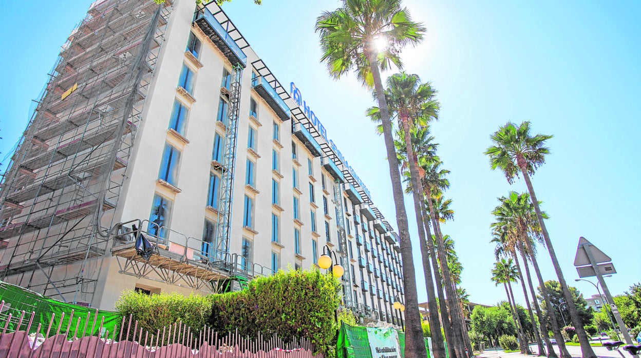 El hotel de Sevilla que la fundación compró en 2006