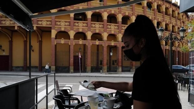 Las peñas de Zaragoza exigen a la Diputación que aclare «los motivos reales» de la suspensión de la Feria del Pilar