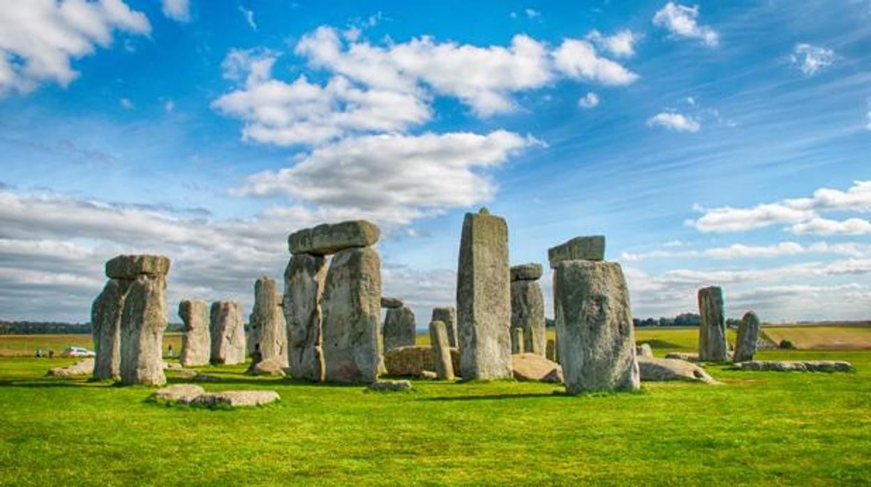 Descubren en unas placas de tiza en Stonehenge unas espectaculares obras de arte neolíticas