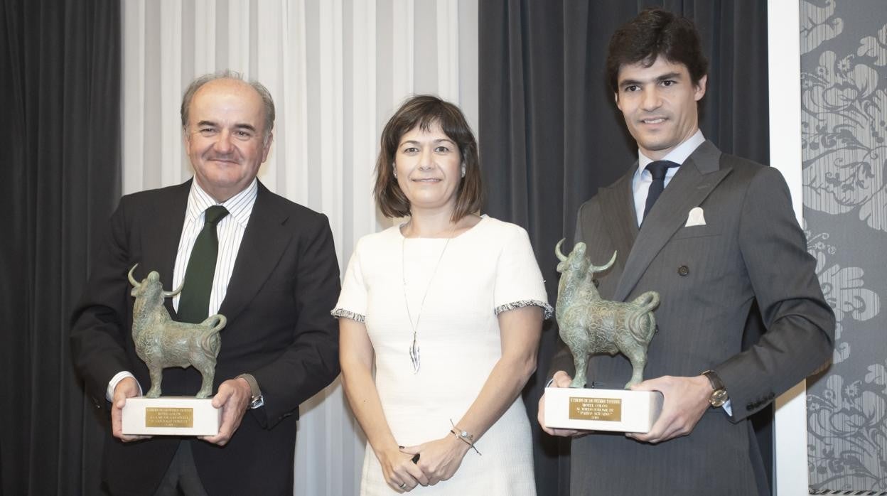 Santiago Domecq, Rosana González y Pablo Aguado