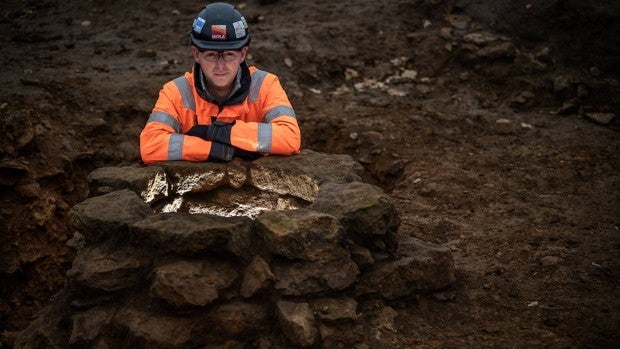 Descubren un gran asentamiento romano en las obras de un ferrocarril de alta velocidad en Inglaterra