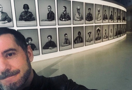 Apóstol, en Shangai, con el conjunto de 'Régimen'