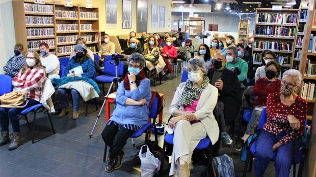 Lectores y autores se reencuentran en los clubes de lectura