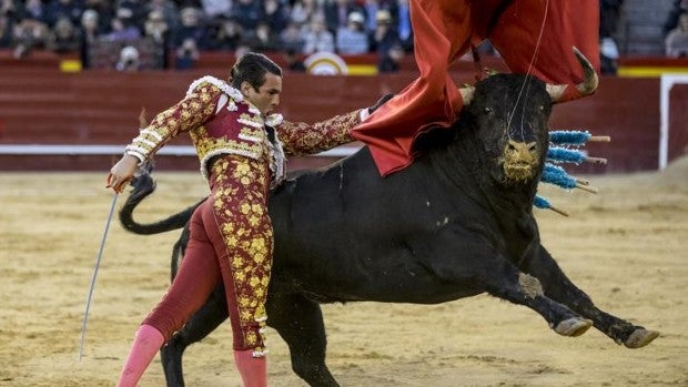 José María Manzanares, protagonista de los carteles de Fallas