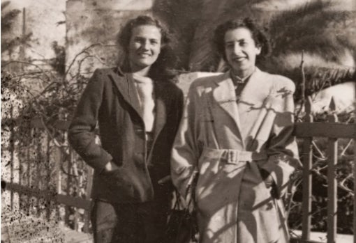 Carmen Laforet y Consuelo Burrell, en el Madrid de los años 40