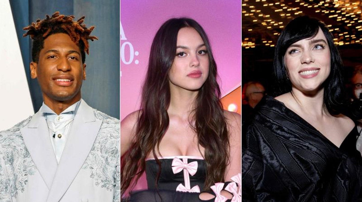 Jon Batiste (izq), Olivia Rodrigo (c) y Billie Eilish (dcha)